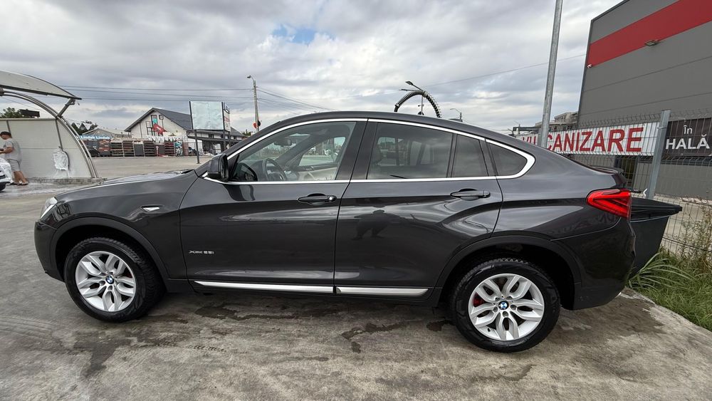 BMW X4 Proprietar 2.0 Benzină Km Reali 100% Întreținută foarte bine