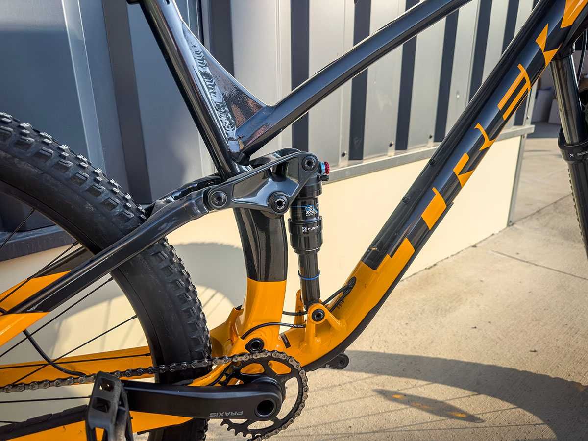 Колело (велосипед) - TREK FUEL EX 5 DEORE Lithium Grey/Marigold XL