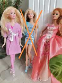 Лот от две кукли Barbie с много дрехи