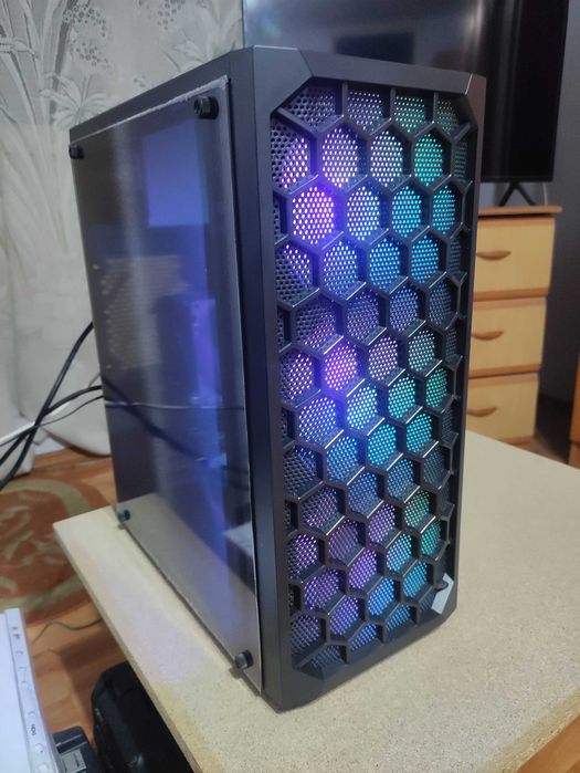 Calculator gaming Ryzen 5 4500 cu RX 5600XT