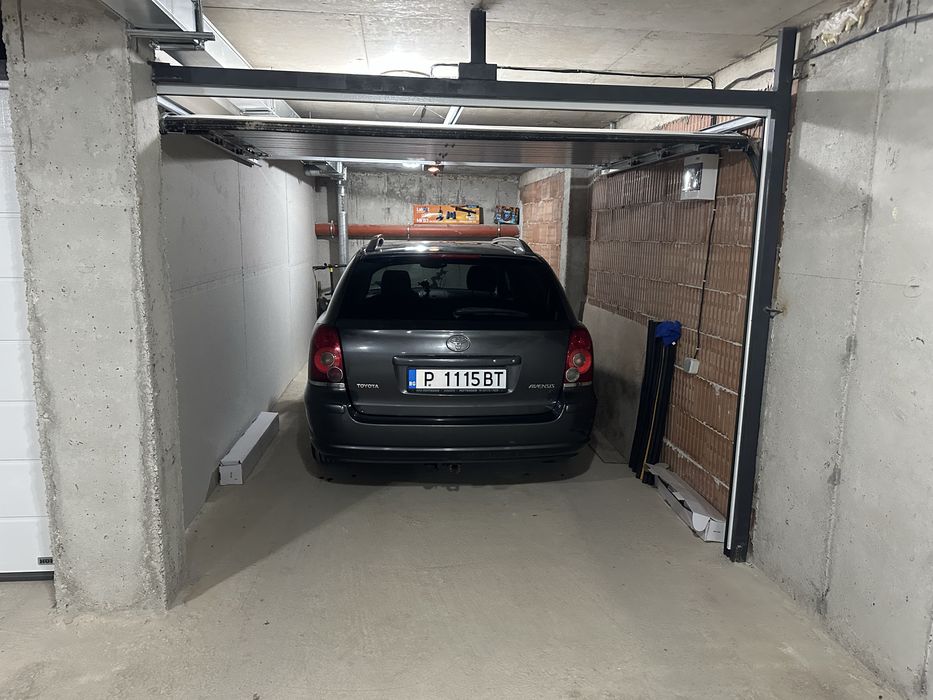 Toyota Avensis 2.2