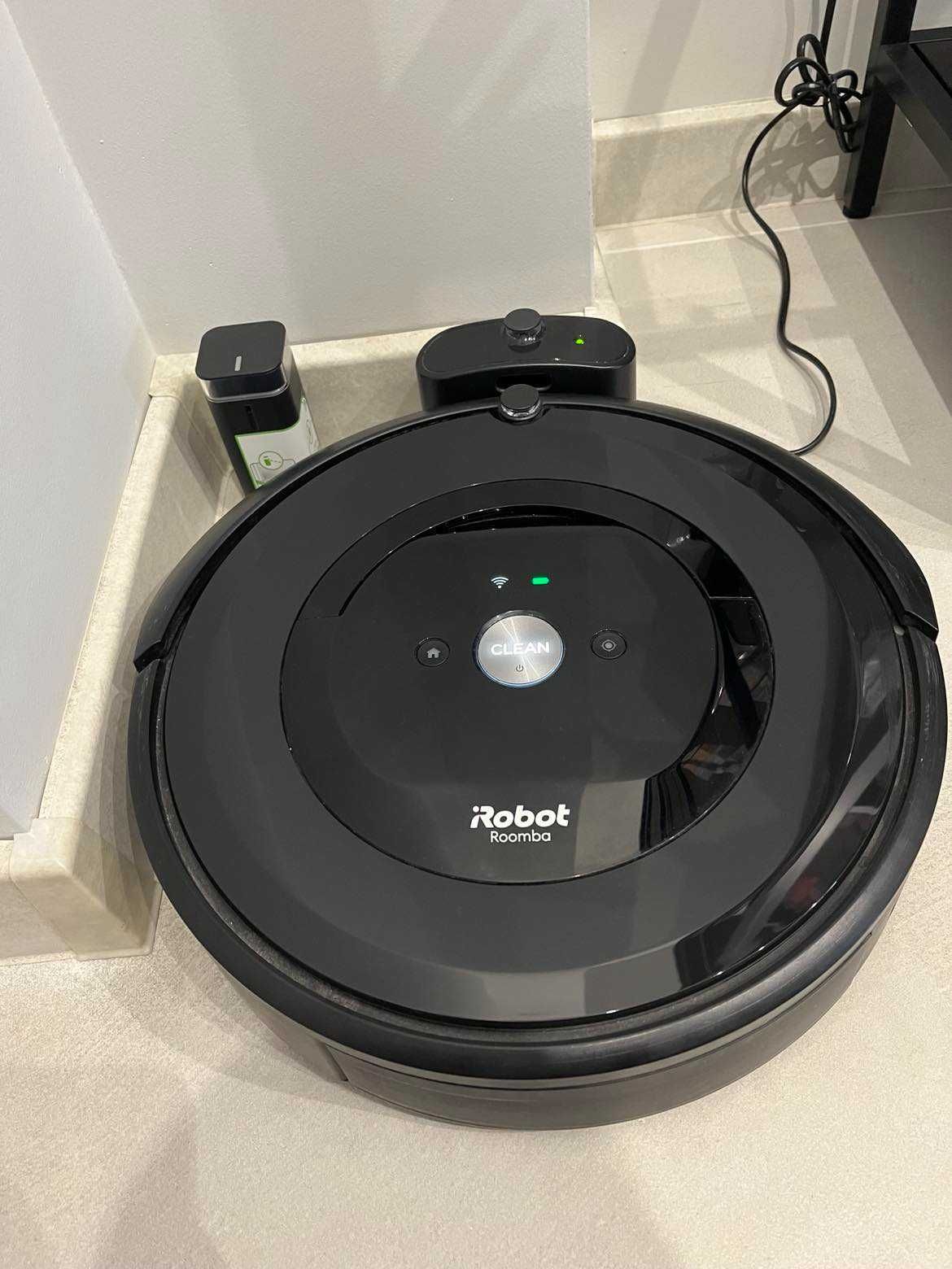 Робот прахосмукачка iRobot Roomba e5