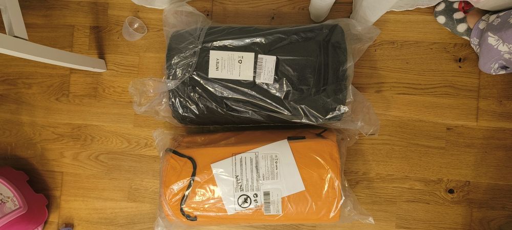 INTEY Saltea/Covoras de presopunctura + Perna negru portocaliu
Saltea