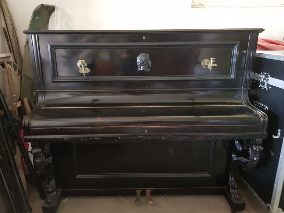 Антично пиано N. Pfister, Würzburg