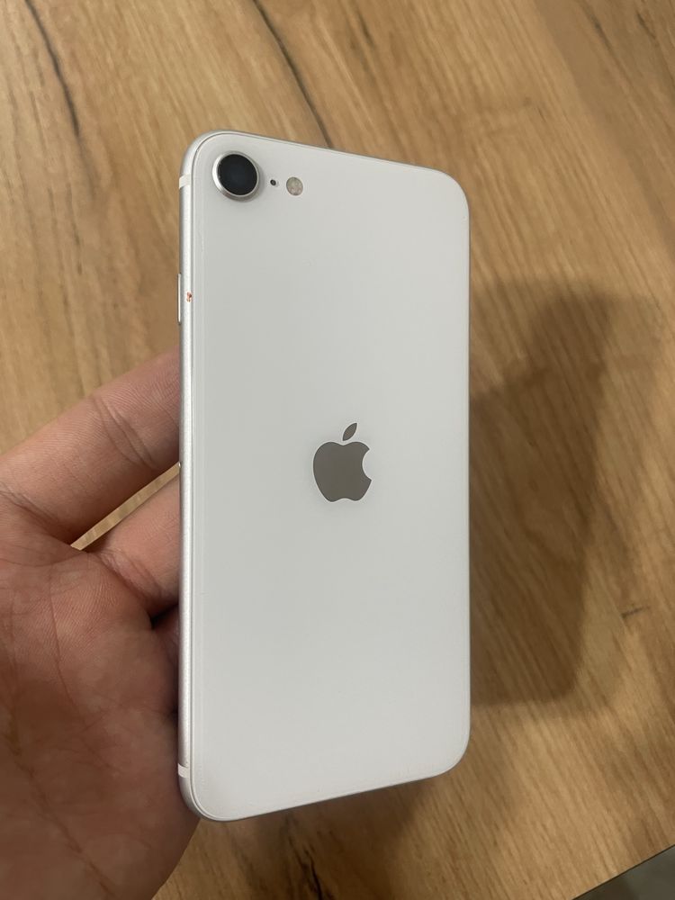 Iphone SE  2020
