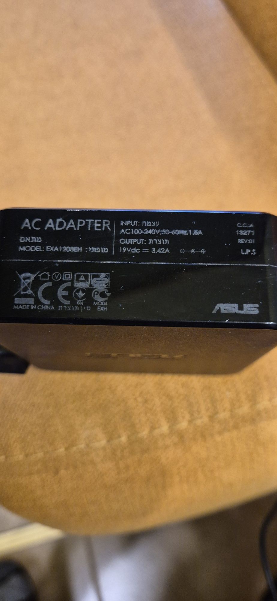Захранване за ASUS x550c 19V