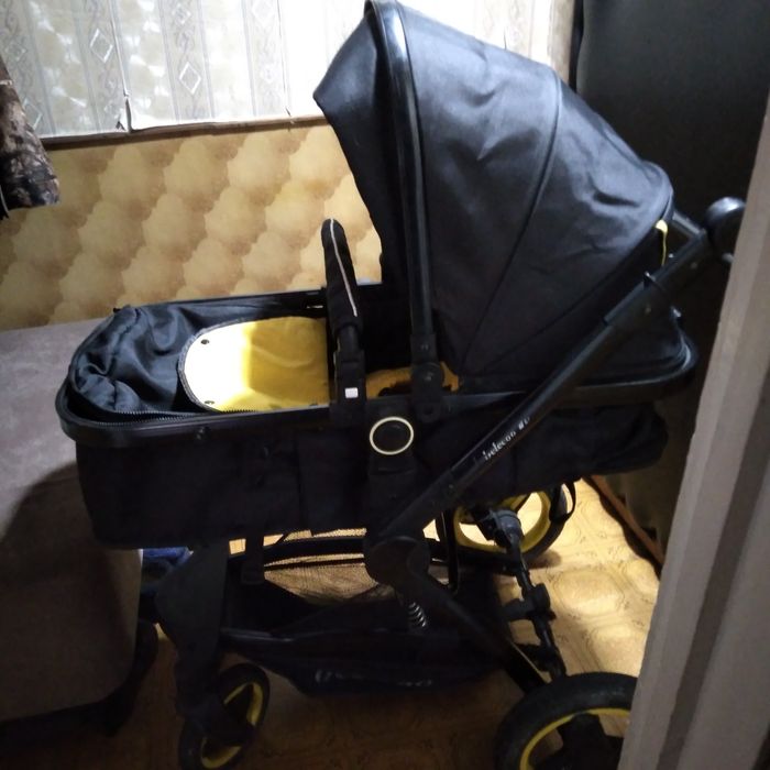 Продам коляску трансформер 3в1.фирма belecoo