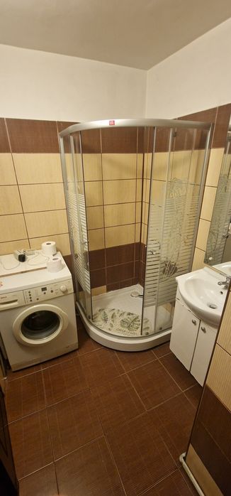 Inchiriez garsoniera Parcul Tomanescu 1 Mai