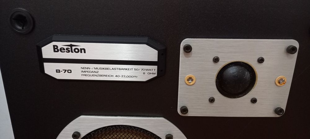 Boxe Beston pe 8 ohmi