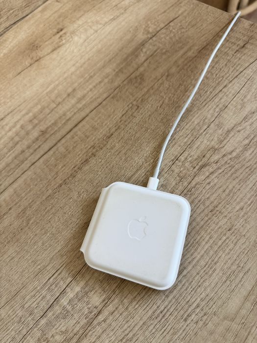 Apple MagSafe Duo Charger