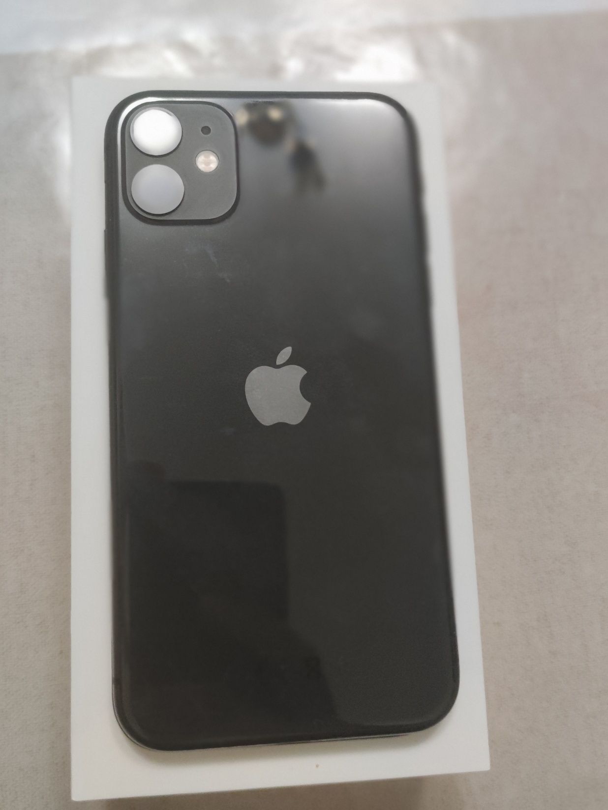 Iphone 11 64gb EAC