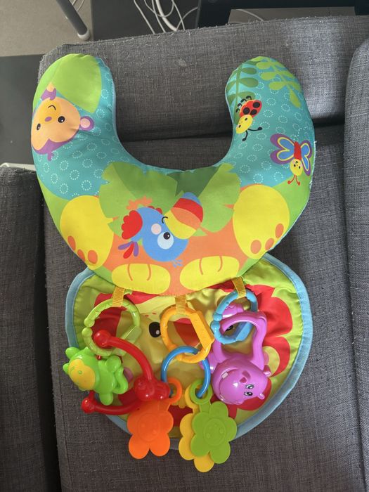 Активна бебешка възглавничка