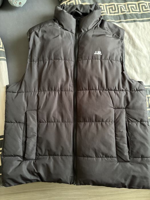 JJR елек. Перфектен за есенните и зимните периоди!