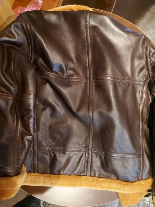 Geaca de piele dama. Model aviator