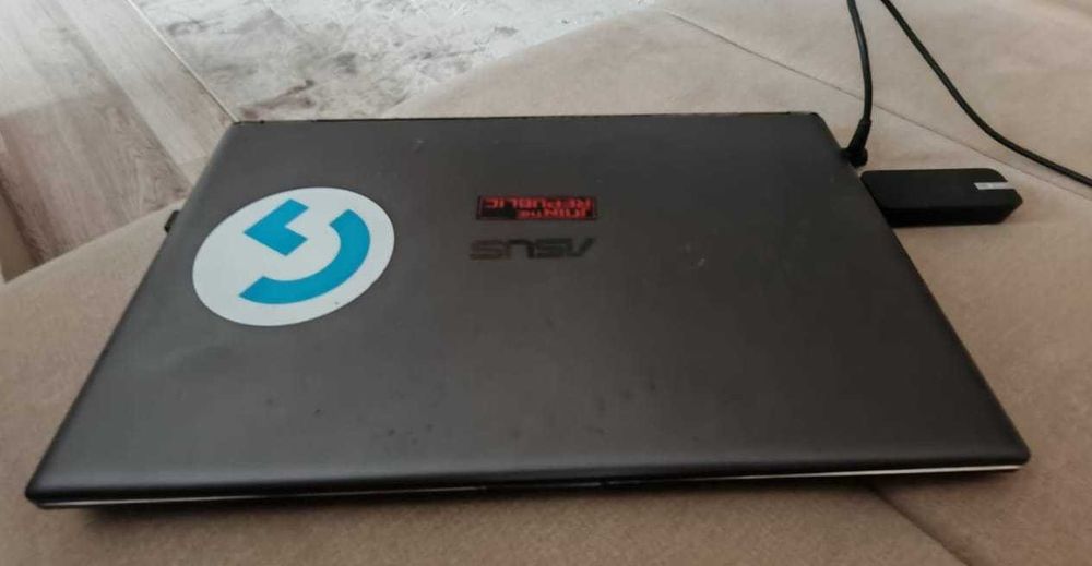 Vand Laptop Ultraportabil - Asus Zenbook Q536FD convertibil 2in1