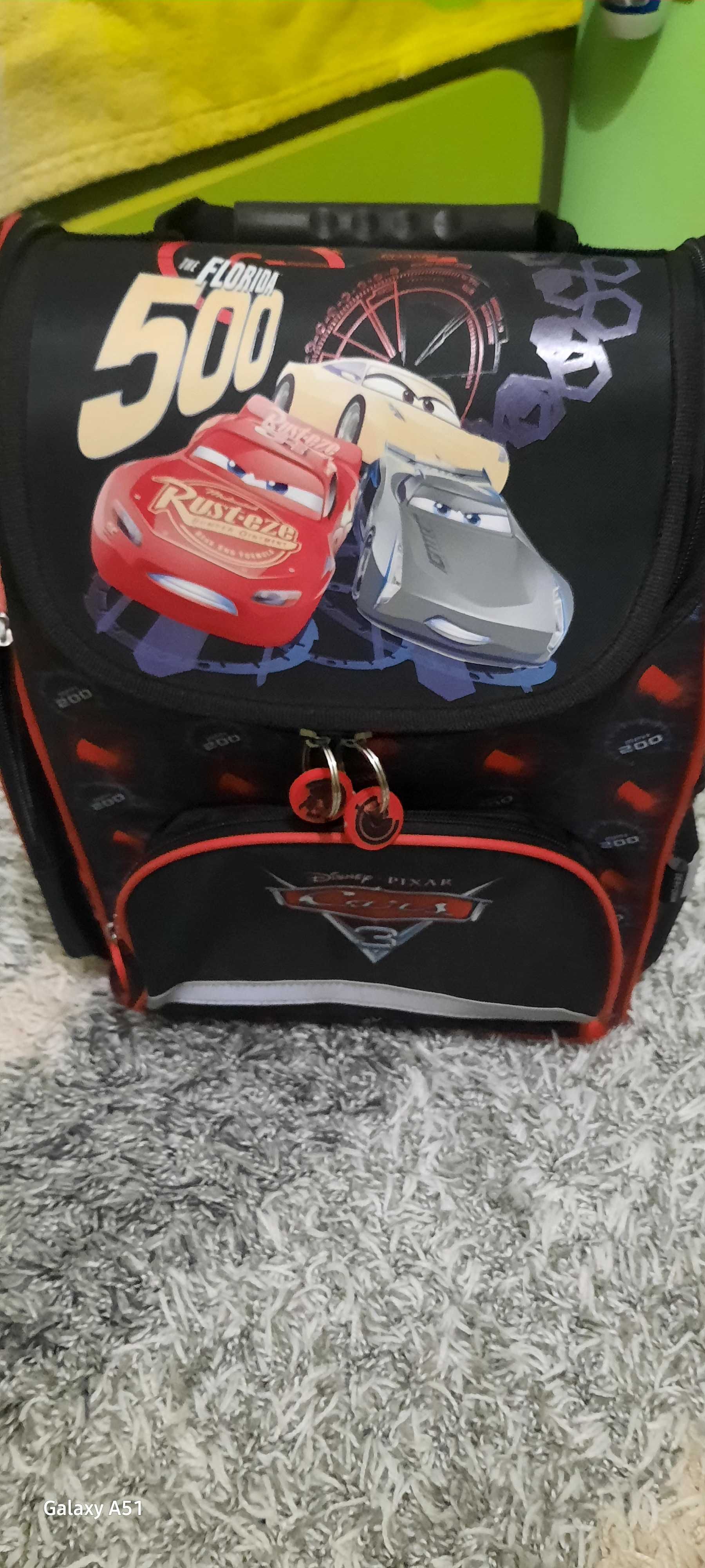 Ученическа раница Cars 3