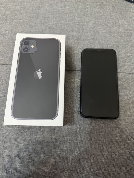 Iphone 11 64GB с кутия