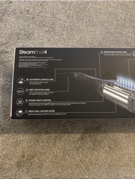 L’Oréal Professionnel Steampod 4