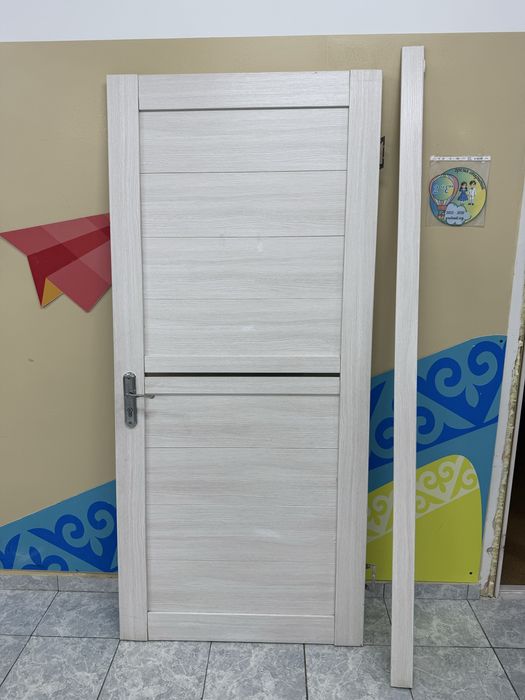 Продам дверь дешево