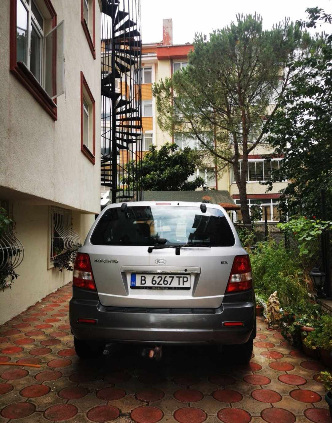 Kia sorento,ел теглич