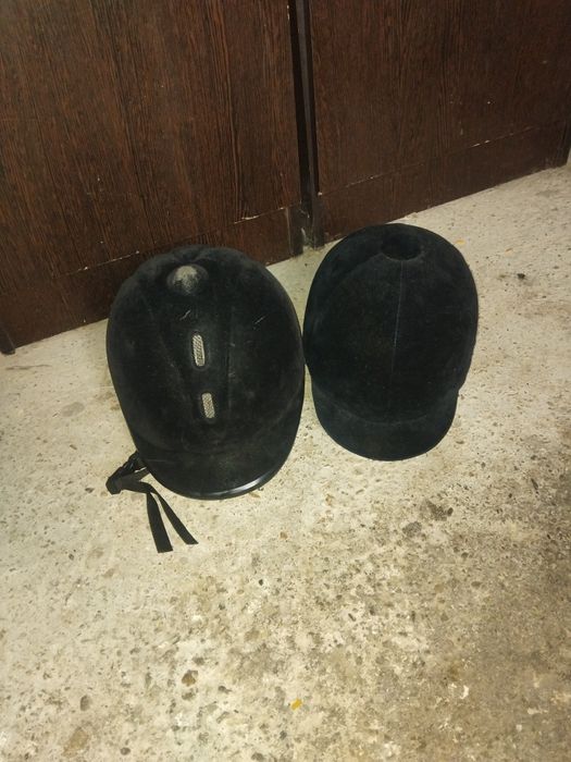 De vanzare casti pentru calarie