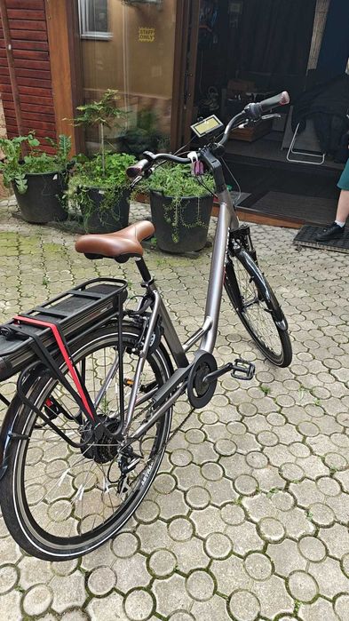 Vand  bicicleta electrica asistata