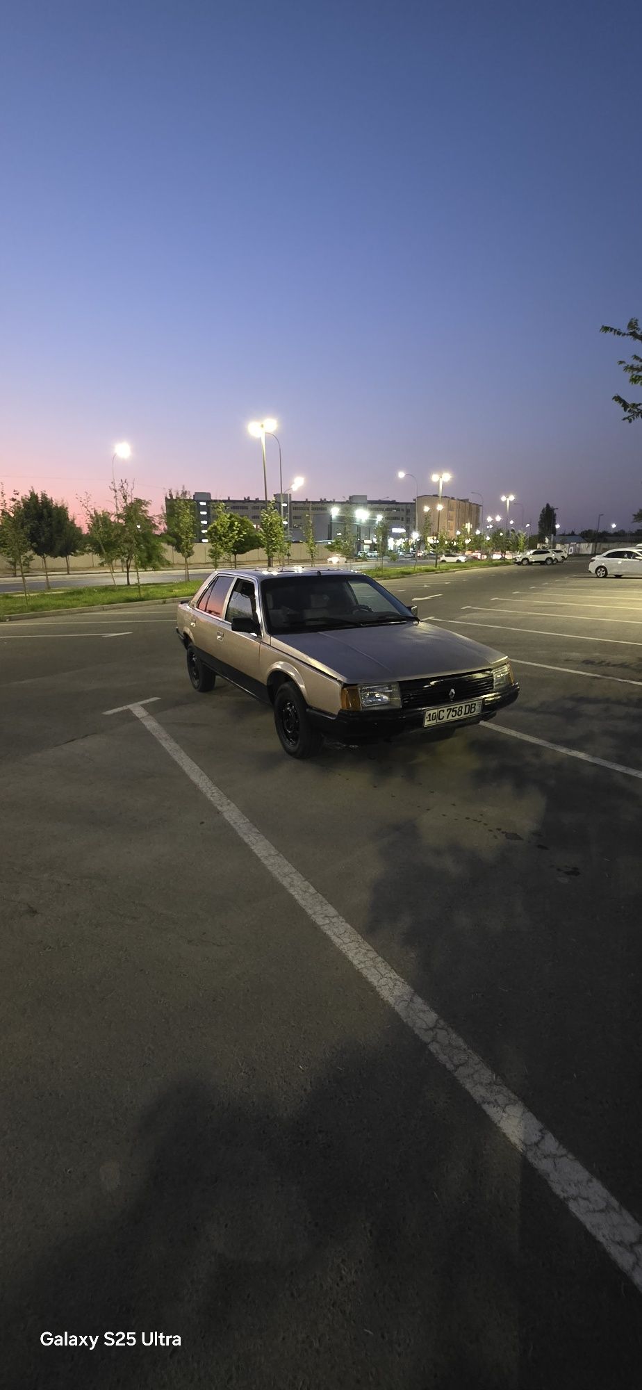 Автомобил.                   .