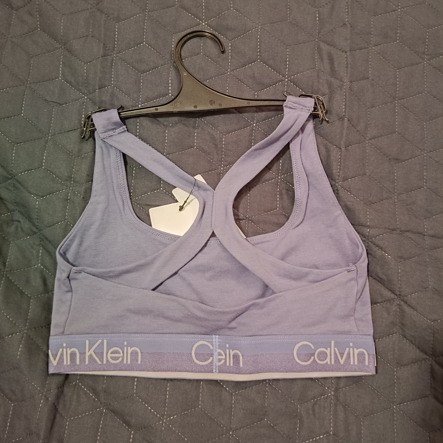 Calvin Klein спортен сутиен Нов с етикет