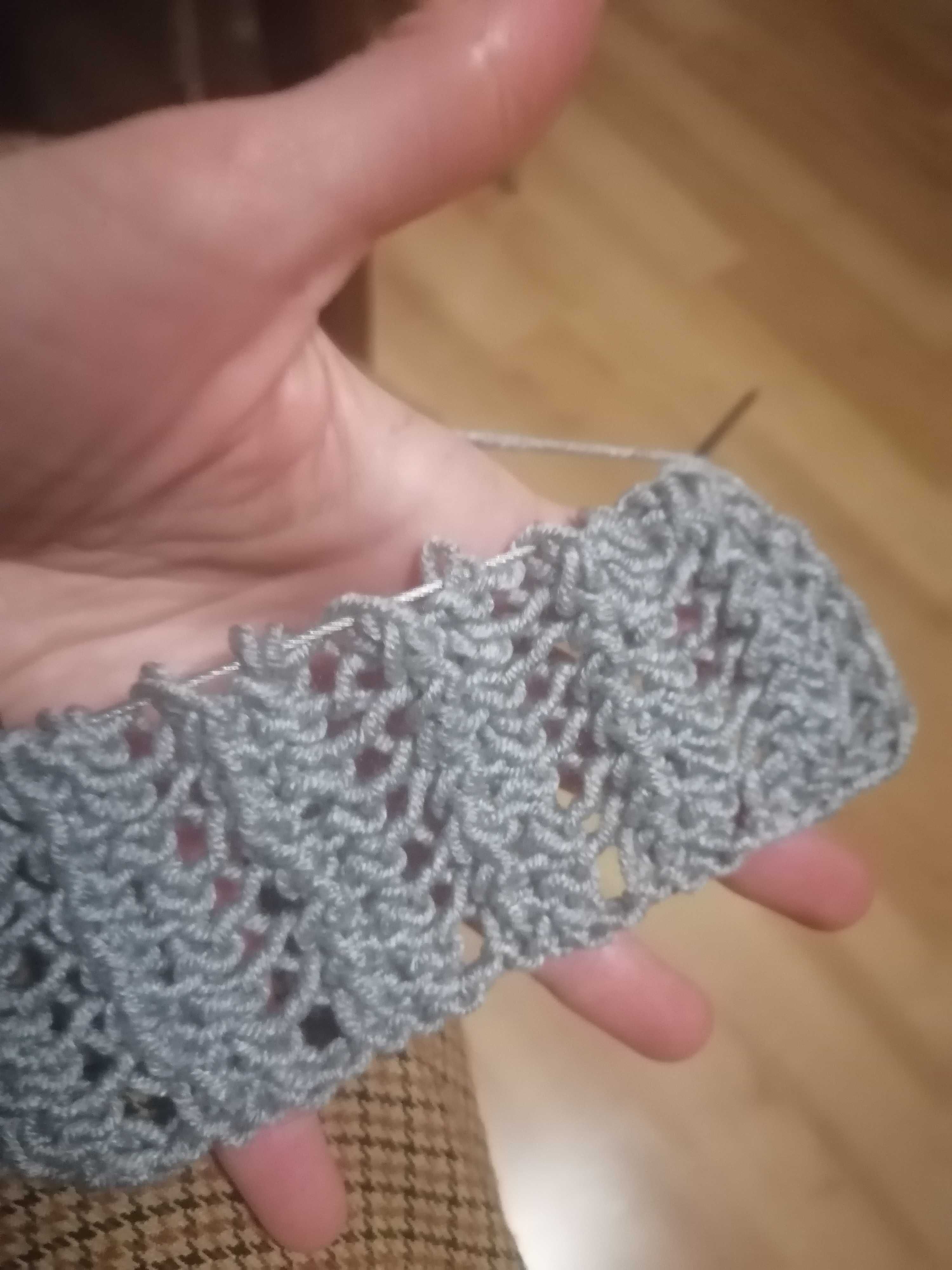 Ръчно плетена шал