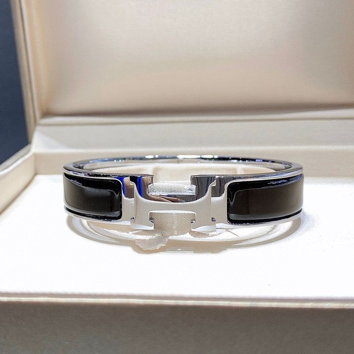 Мъжки гривни , медальони