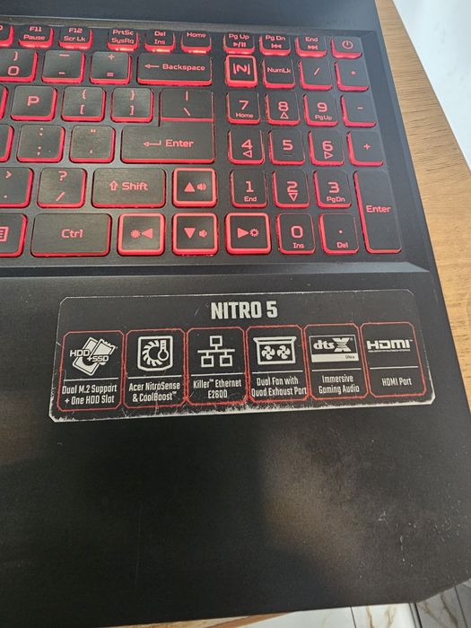 Laptop Acer nitro 5 rtx 3050