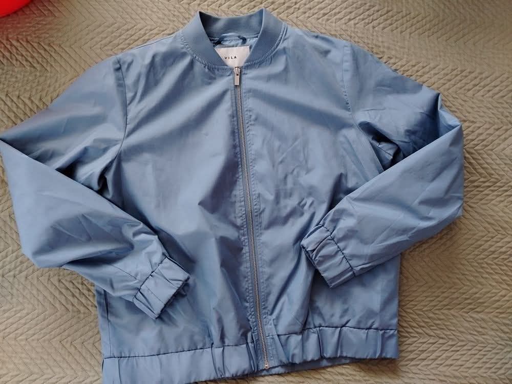 Дамско есенно яке бомбер L-XL ONLY  СИН ЦВЯТ