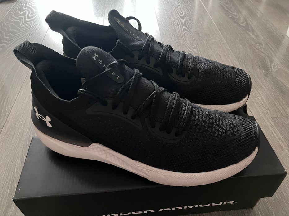 Маратонки Under armour, размер 43