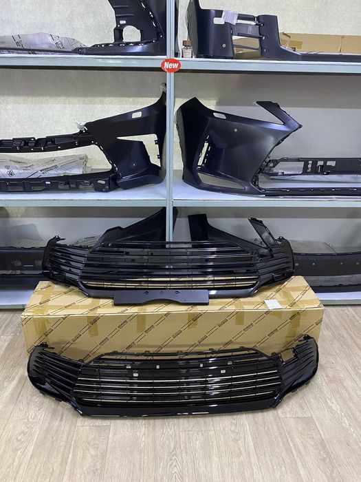 Оригинал решетка бампера Тойота Камри 75 Toyota Camry 75