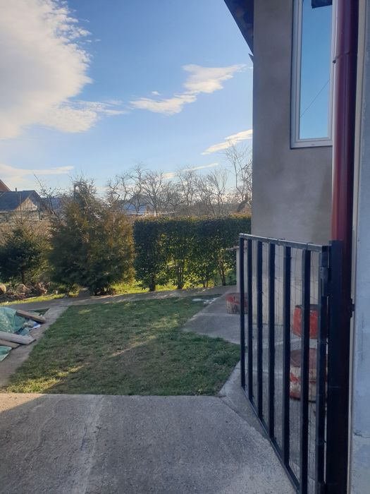 Vind casa Cornu Luncii