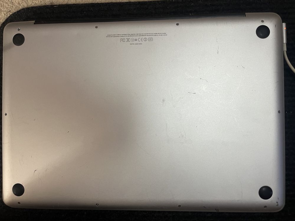 Laptop Apple Mackbook Pro 15”