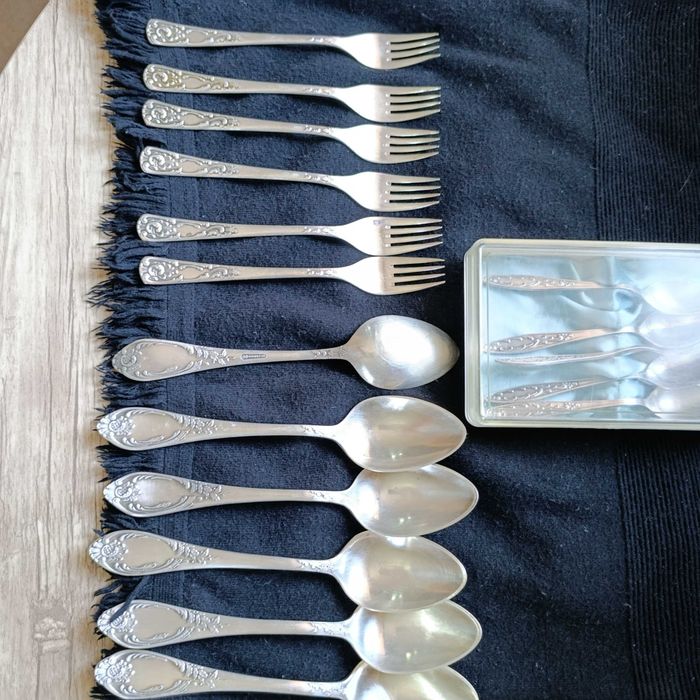 Набор ложек и вилок из мельхиора