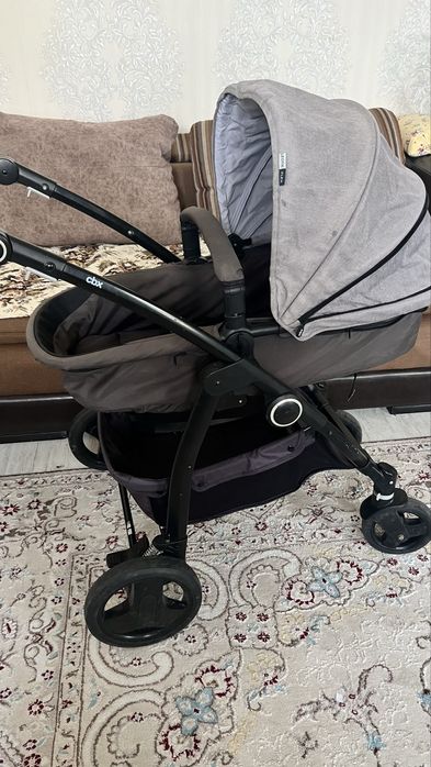 Продам коляску Cybex
