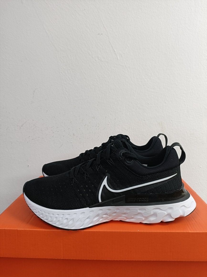 Nike React Infinity Run Flyknit 2 номер 37.5