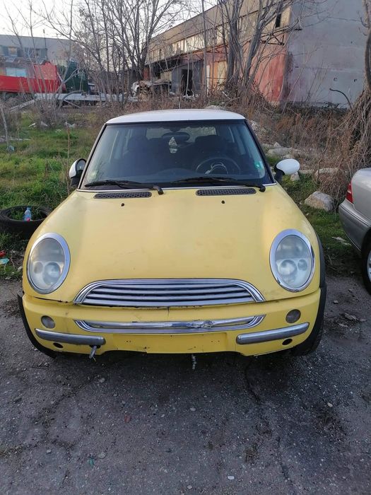 Мини купър на части