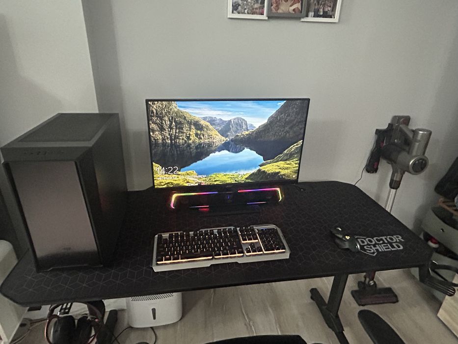 Gaming PC + цялата периферия !