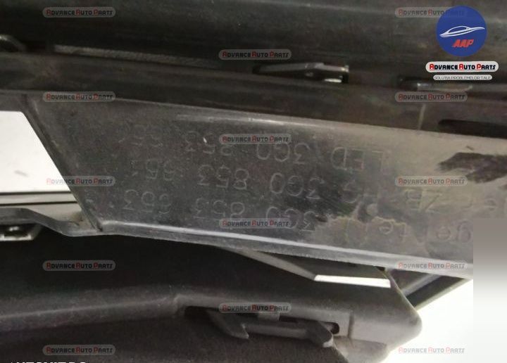 Grila centrala originala in stare buna Volkswagen Passat B8 2014 2015