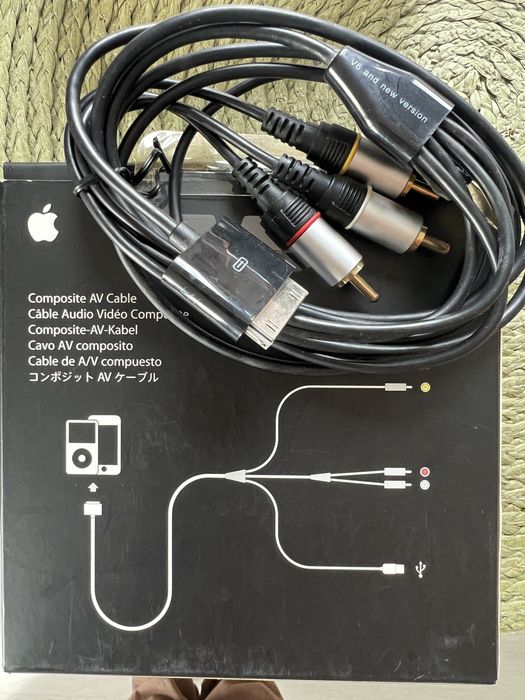 iPod 5/6/nano Composite AV Cable