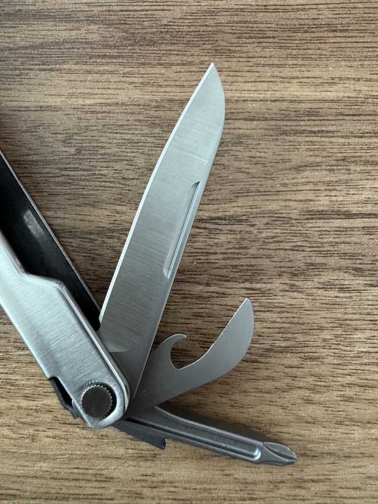 Leatherman Bond мултитул