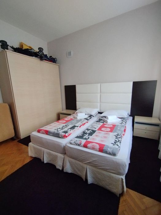 Дава се под наем Тристаен апартамент в София, Център - 100 кв.м за 1000 € - Снимка #6