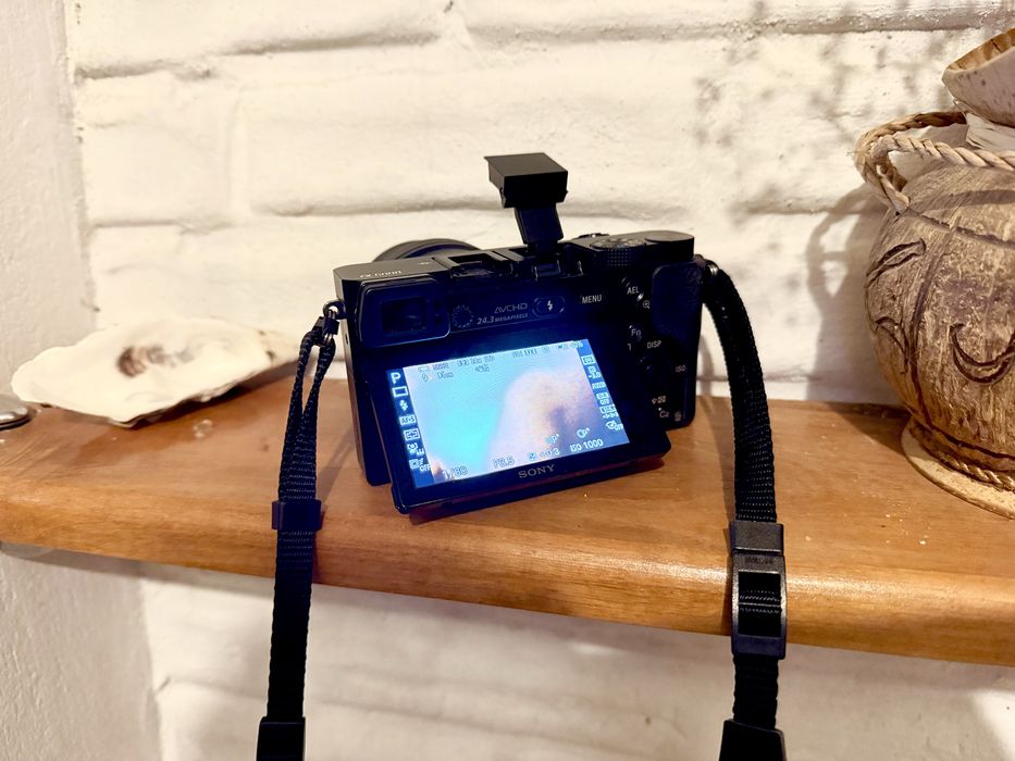 Фотоапарат Sony A6000