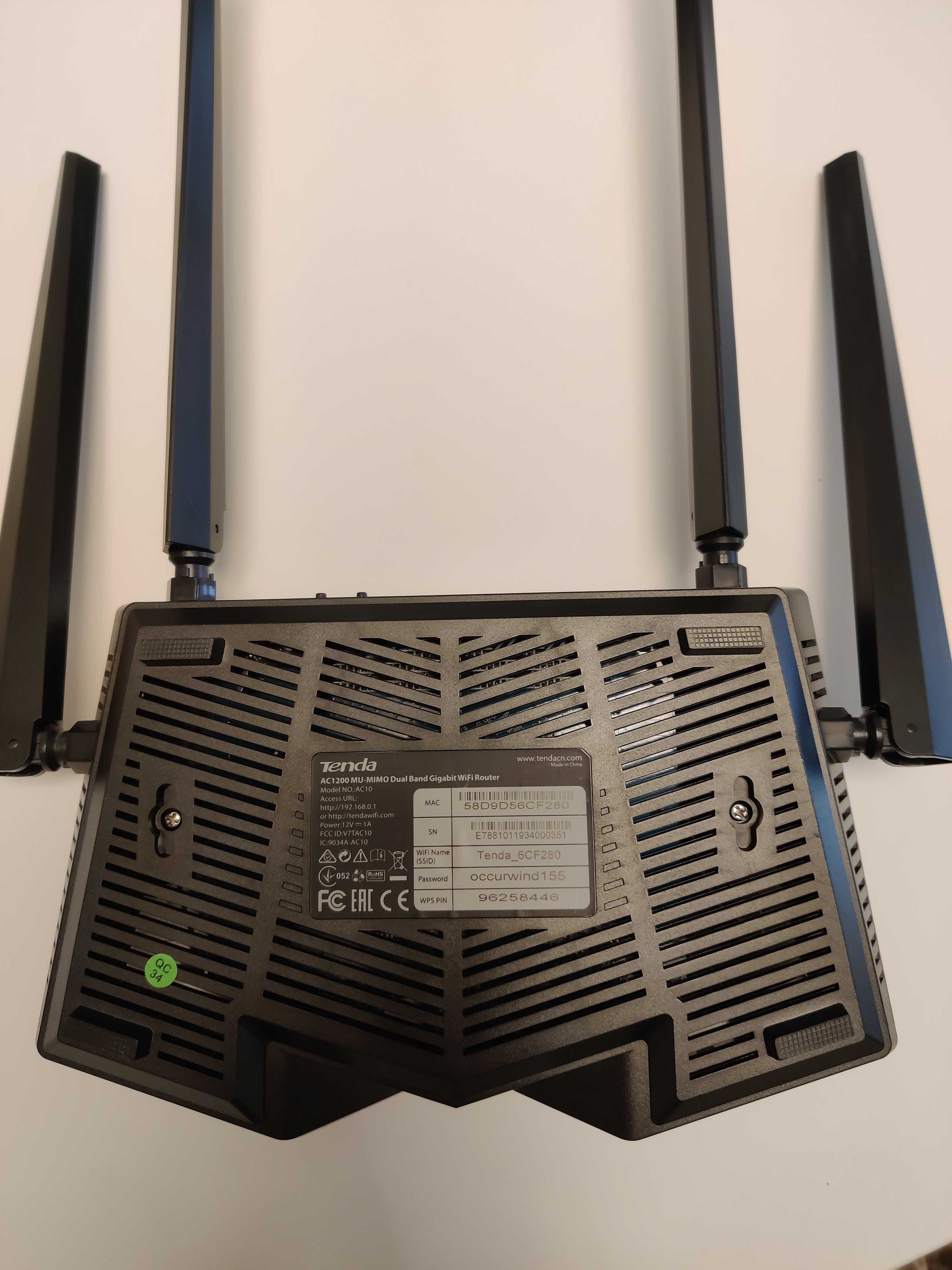 Router Wireless Gigabit TENDA AC10, Dual-Band, 300 + 867 Mbps, negru