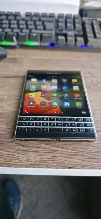 Blackberry passport
