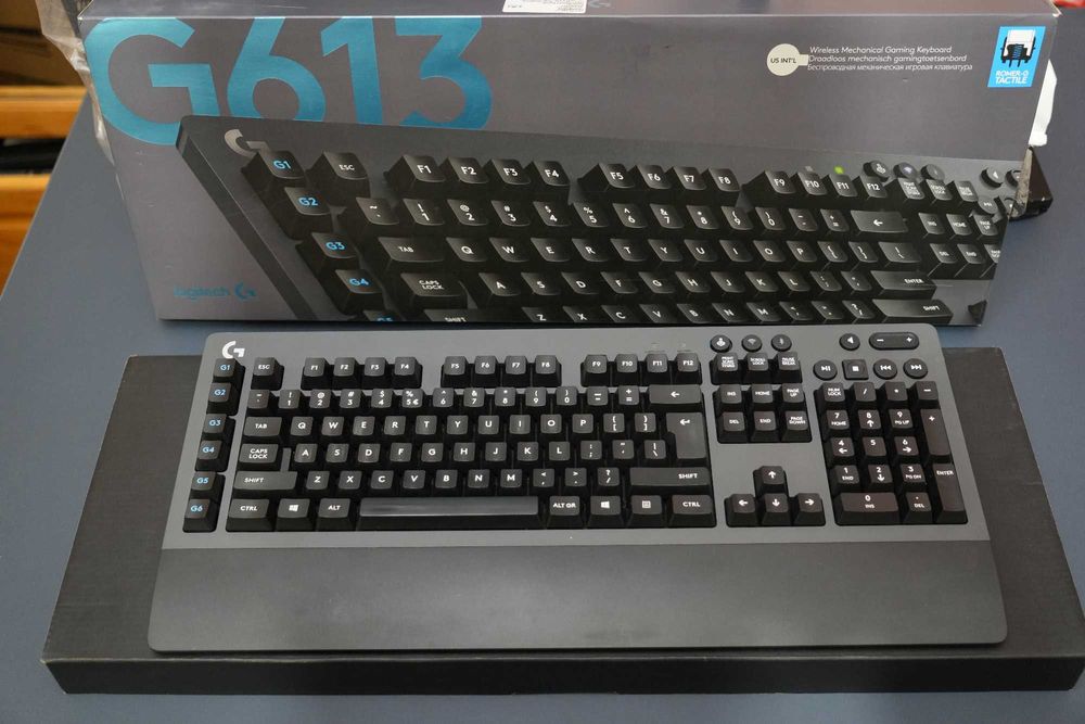 Продавам клавиатура Logitech G613 с проблем