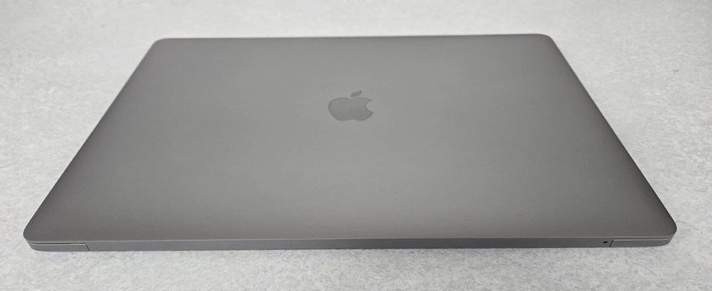 MacBook Pro 2019 15 inch 512 Gb